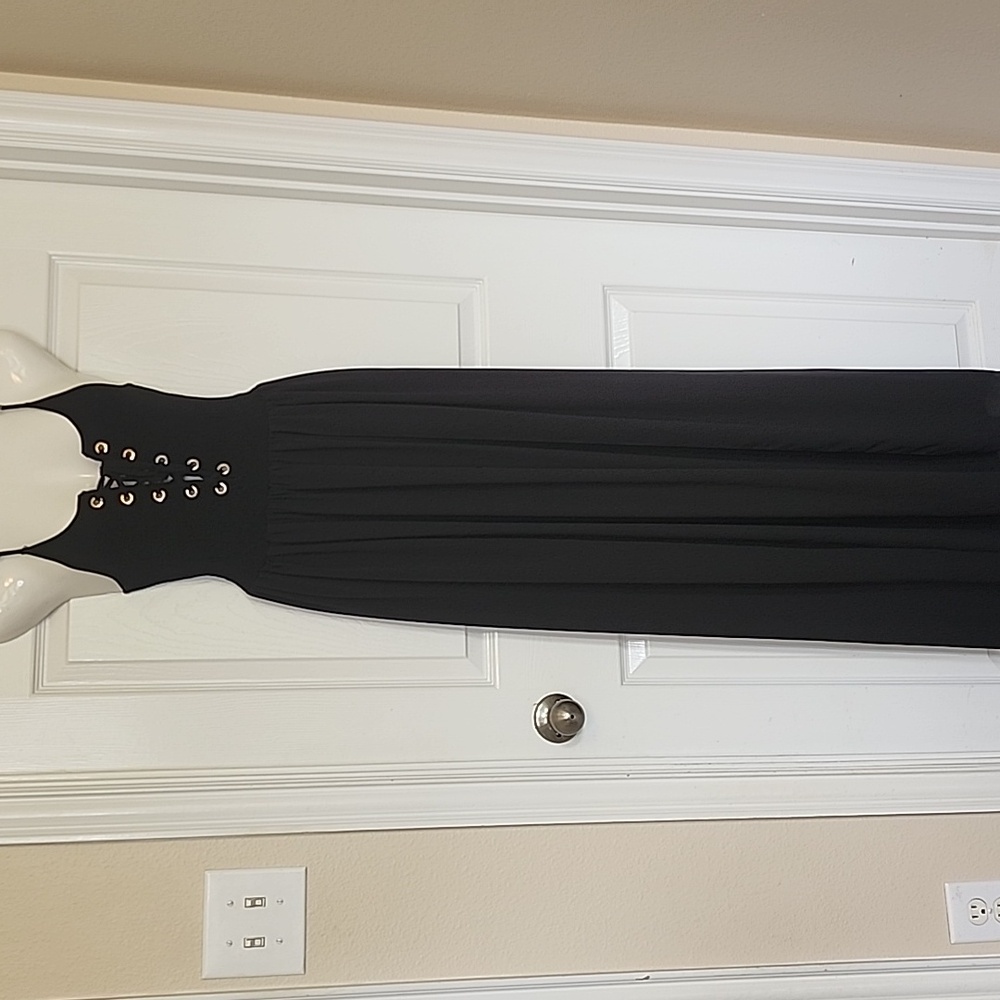 Hera Collection Sleevless Black Maxi Dress Size Medium - Picture 2 of 14